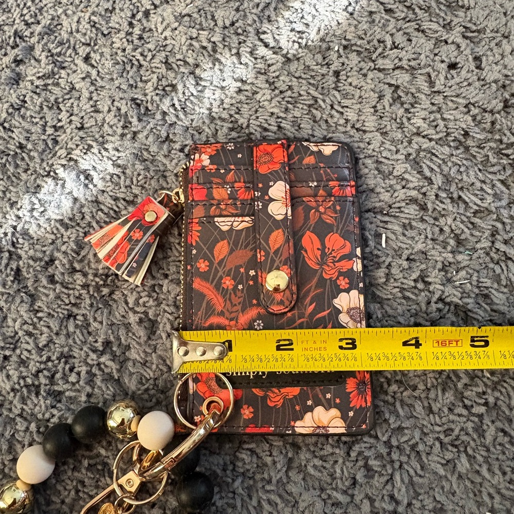 NWOT Simply Southern red/orange and black slip keychain wallet rubber bead band - Picture 3 of 4